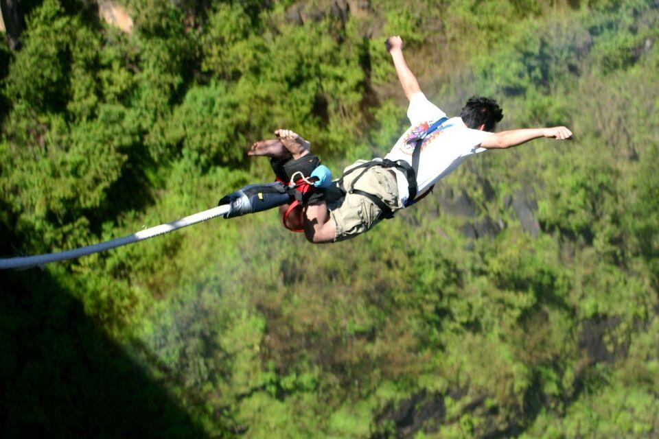 Bungee Jumping