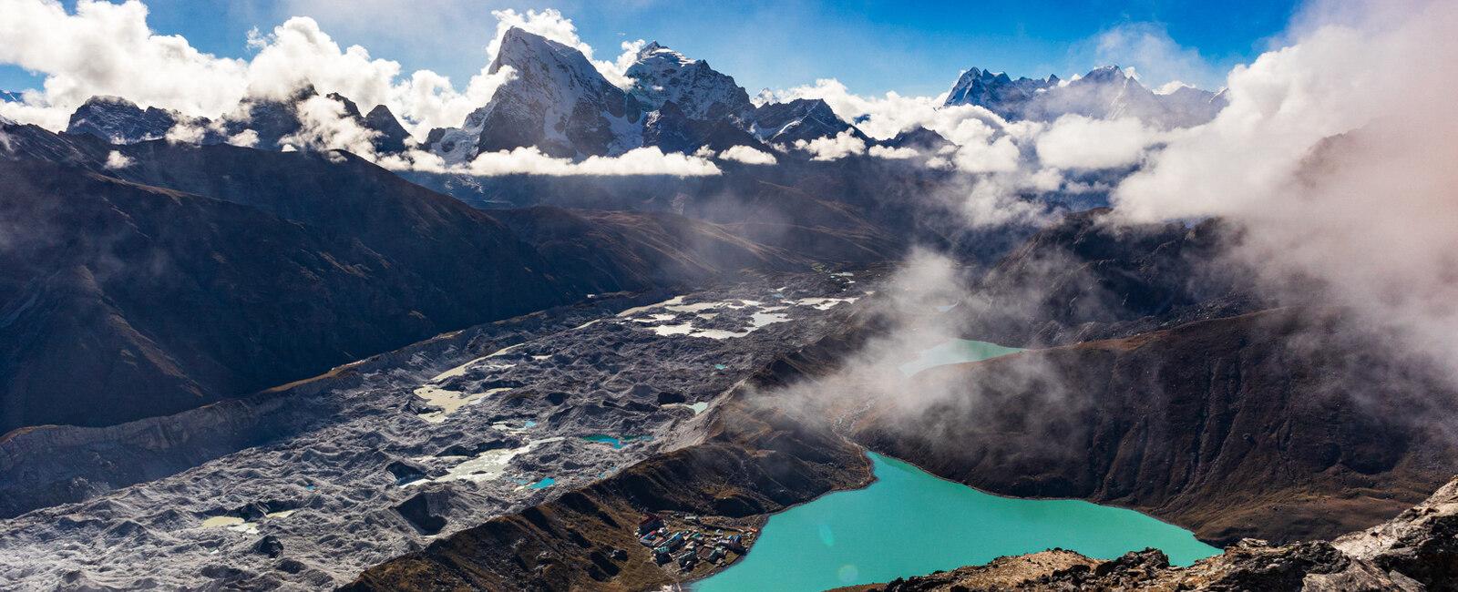 Everest Gokyo Lakes Trek