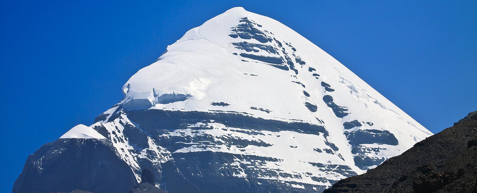 Kailash Yatra by Helicopter